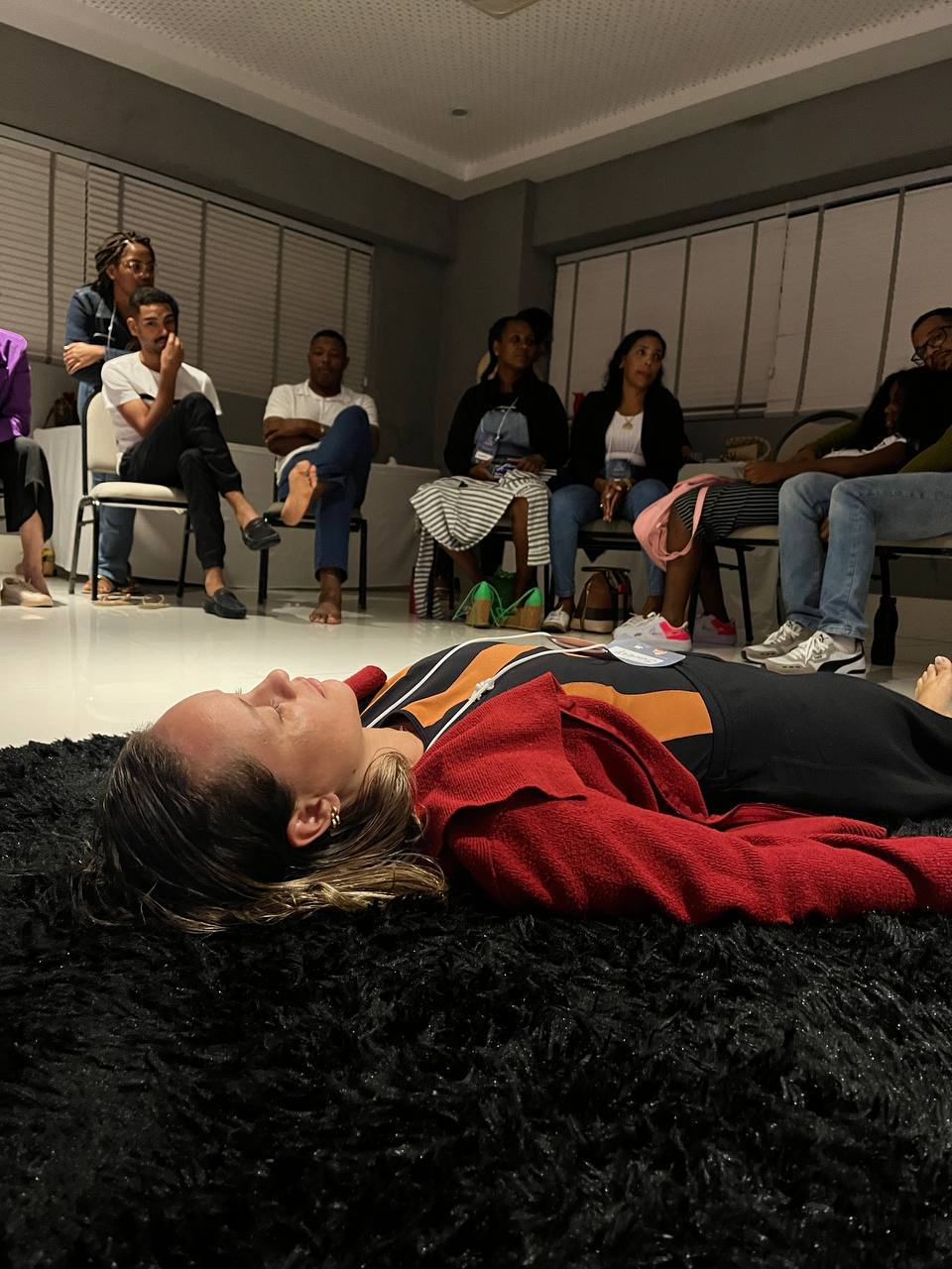 Vivência emocional em grupo durante encontro